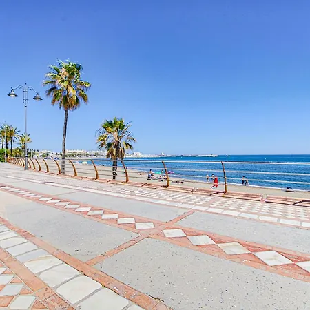 Bonito Al Lado De La Playa Con Vistas Al Mar Benalmádena
